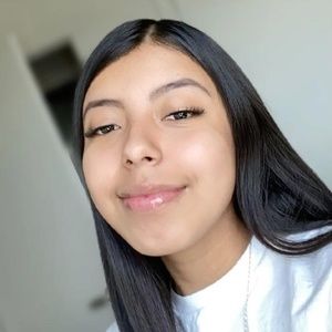 Meet your Posher, Wendy